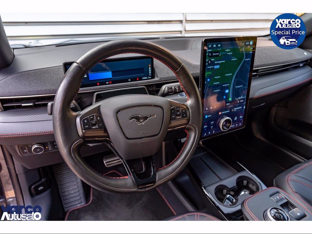 FORD Mustang mach-e extended range awd 351cv auto